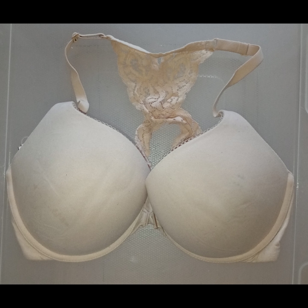 Elegant Cream Lace Racerback Bra